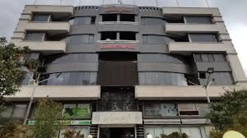 پاساژ پی سی سنتر شیراز