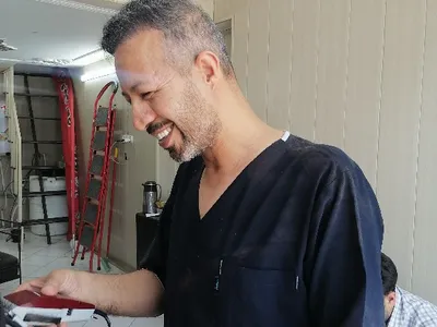 آرایشگاه مردانه طلوع